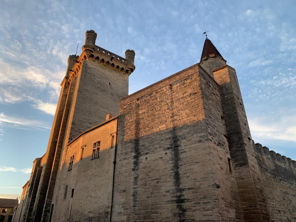 Appartement De Charme Dans Le Coeur Historique D'Uzès Exterior foto