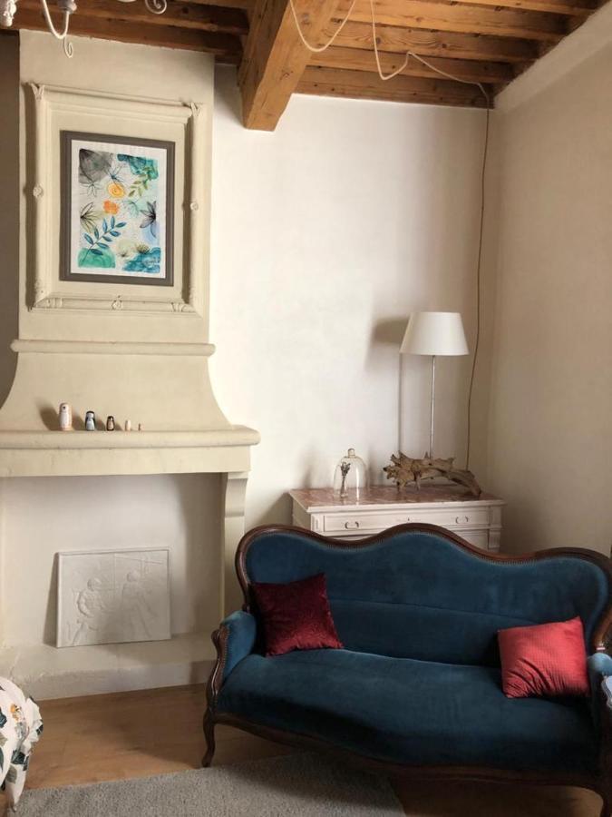 Appartement De Charme Dans Le Coeur Historique D'Uzès Exterior foto